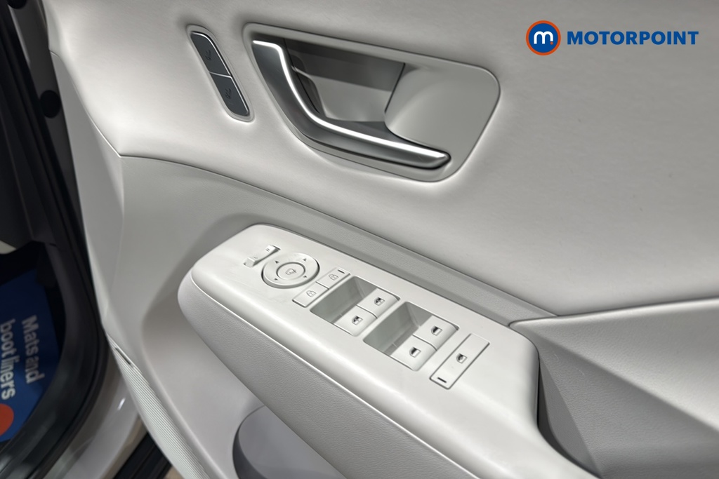 Hyundai Kona Ultimate Automatic Petrol-Electric Hybrid SUV - Stock Number (1653575) - 19th supplementary image
