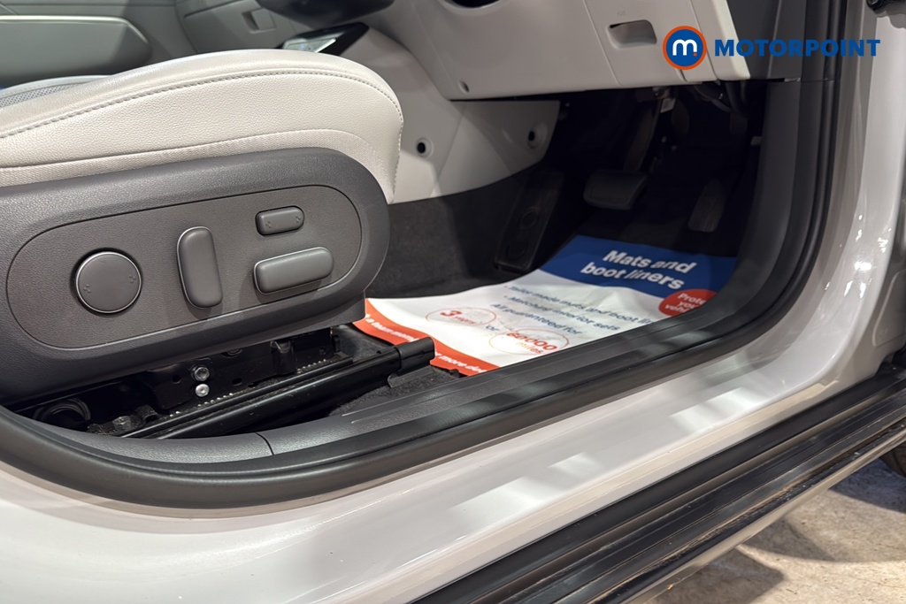 Hyundai Kona Ultimate Automatic Petrol-Electric Hybrid SUV - Stock Number (1653575) - 24th supplementary image