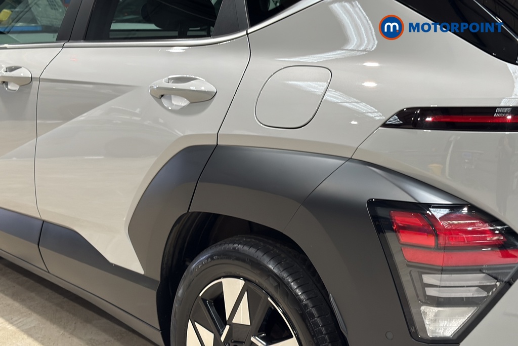 Hyundai Kona Ultimate Automatic Petrol-Electric Hybrid SUV - Stock Number (1653575) - 41st supplementary image