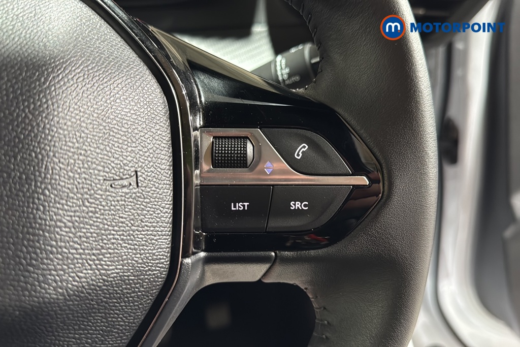Peugeot 2008 Allure Manual Petrol SUV - Stock Number (1624948) - 3rd supplementary image