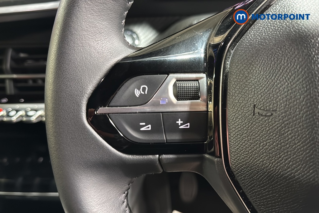 Peugeot 2008 Allure Manual Petrol SUV - Stock Number (1624948) - 4th supplementary image