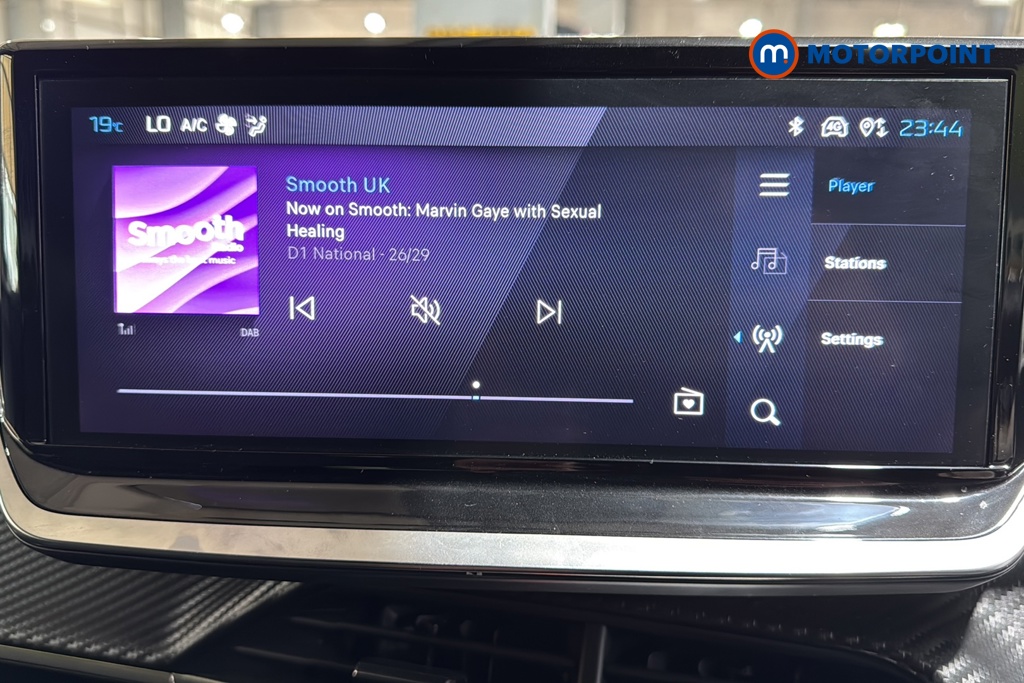 Peugeot 2008 Allure Manual Petrol SUV - Stock Number (1624948) - 8th supplementary image