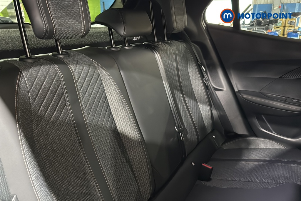 Peugeot 2008 Allure Manual Petrol SUV - Stock Number (1624948) - 25th supplementary image
