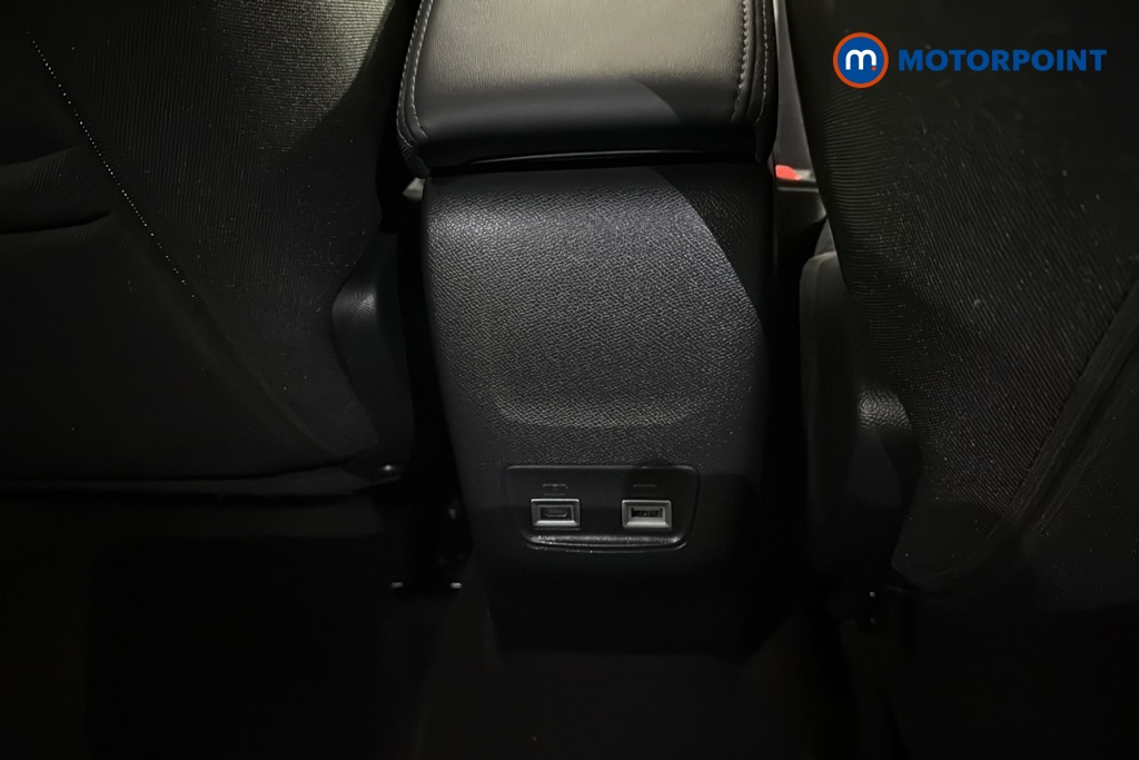 Peugeot 2008 Allure Manual Petrol SUV - Stock Number (1624948) - 28th supplementary image