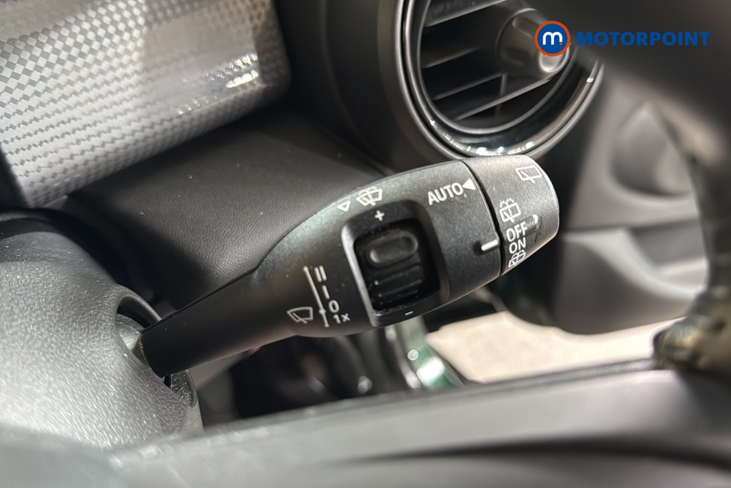 Mini Hatchback Cooper Automatic Petrol Hatchback - Stock Number (1626866) - 6th supplementary image