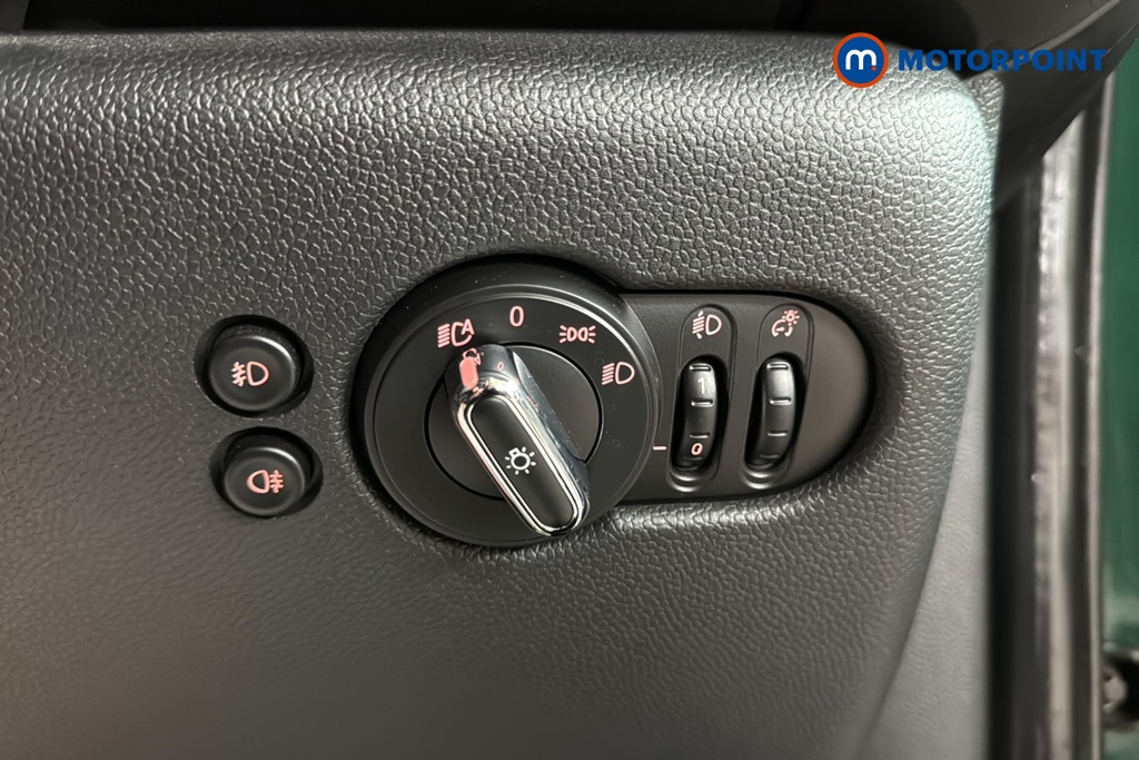 Mini Hatchback Cooper Automatic Petrol Hatchback - Stock Number (1626866) - 11th supplementary image