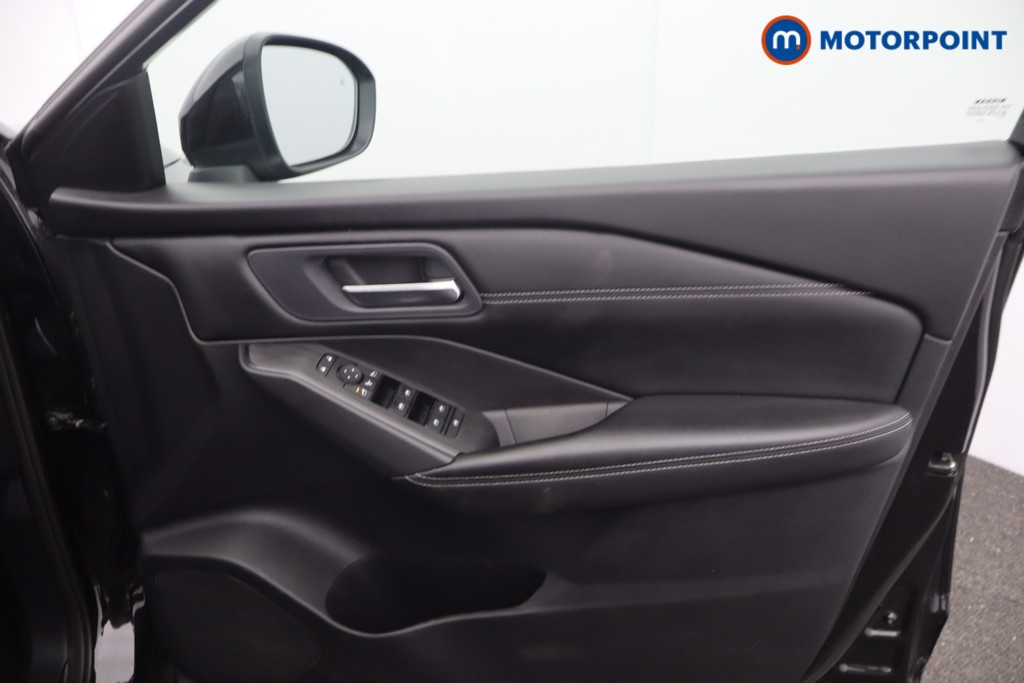 Nissan Qashqai Acenta Premium Automatic Petrol SUV - Stock Number (1635189) - 10th supplementary image