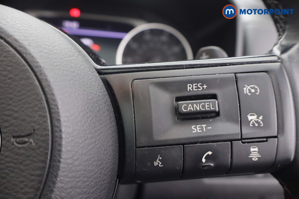 Nissan Qashqai Acenta Premium Automatic Petrol SUV - Stock Number (1635189) - 14th supplementary image
