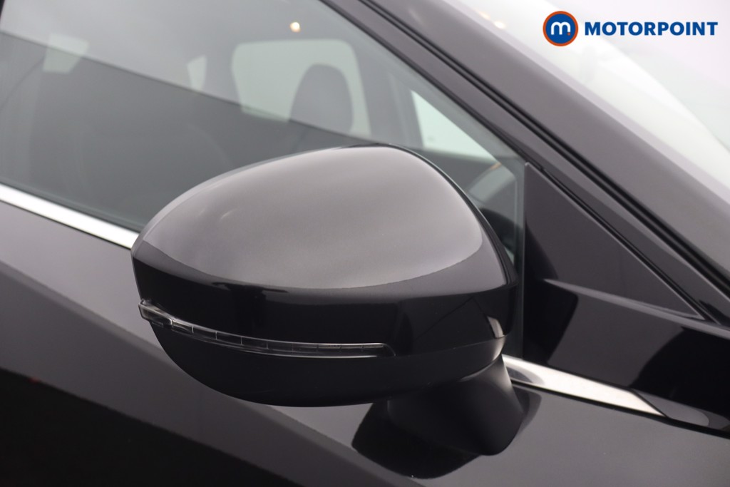 Nissan Qashqai Acenta Premium Automatic Petrol SUV - Stock Number (1635189) - 21st supplementary image