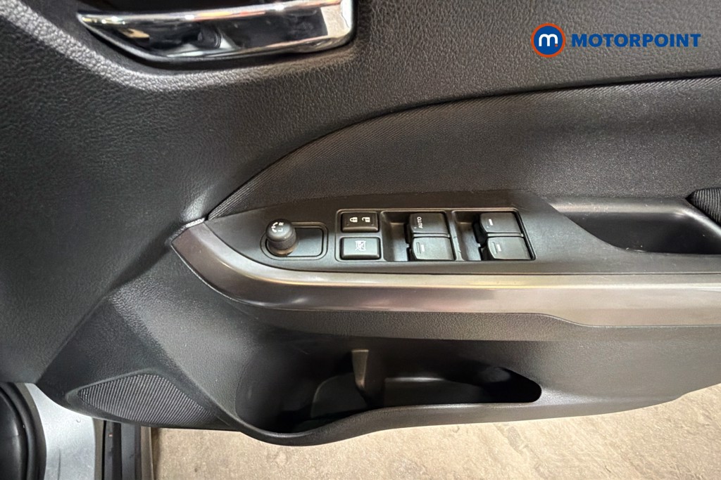 Suzuki Vitara Sz-T Manual Petrol SUV - Stock Number (1636735) - 20th supplementary image