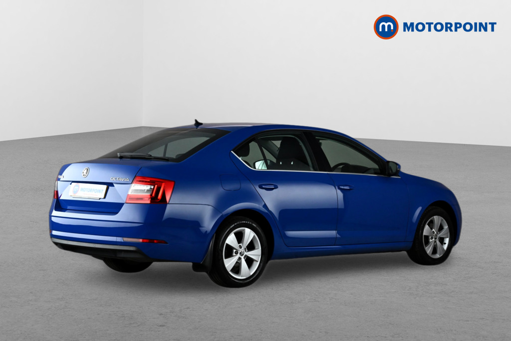 Skoda Octavia Se Technology Manual Petrol Hatchback - Stock Number (1639162) - Drivers side rear corner