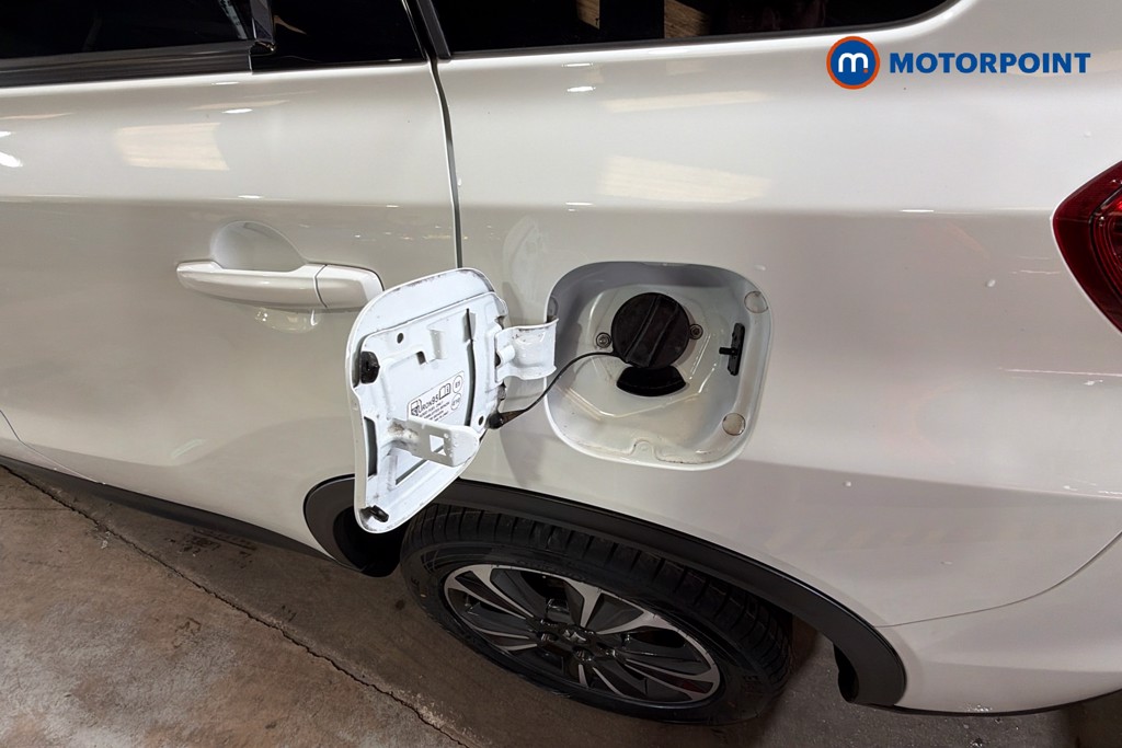 Suzuki Vitara Sz5 Allgrip Automatic Petrol SUV - Stock Number (1640525) - 41st supplementary image