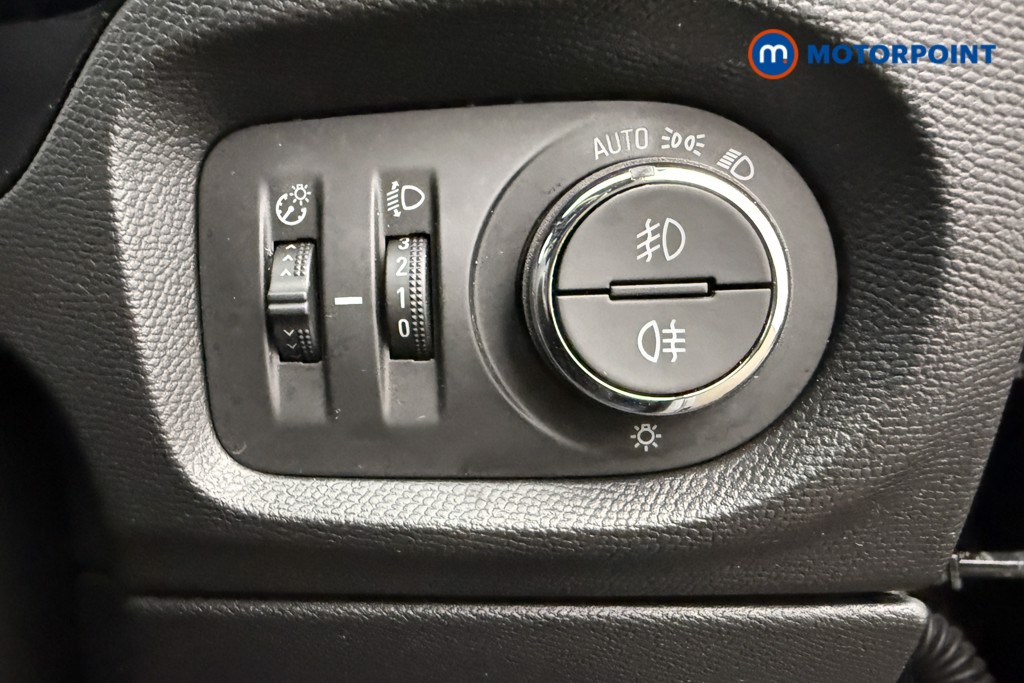 Vauxhall Corsa GS Manual Petrol Hatchback - Stock Number (1643998) - 16th supplementary image