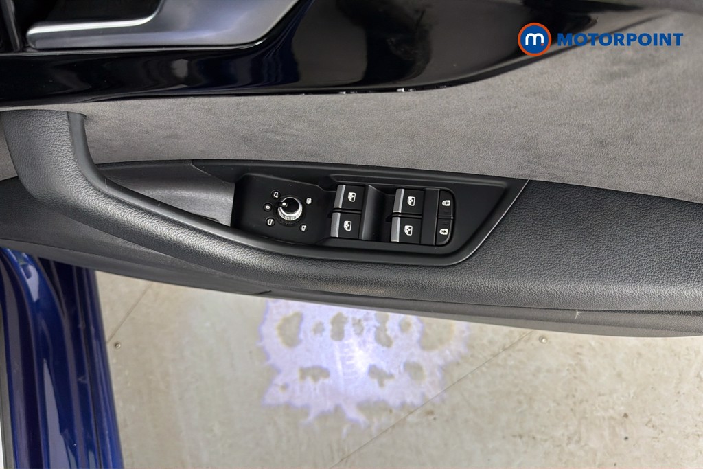 Audi A4 Black Edition Manual Petrol Estate - Stock Number (1644234) - 20th supplementary image