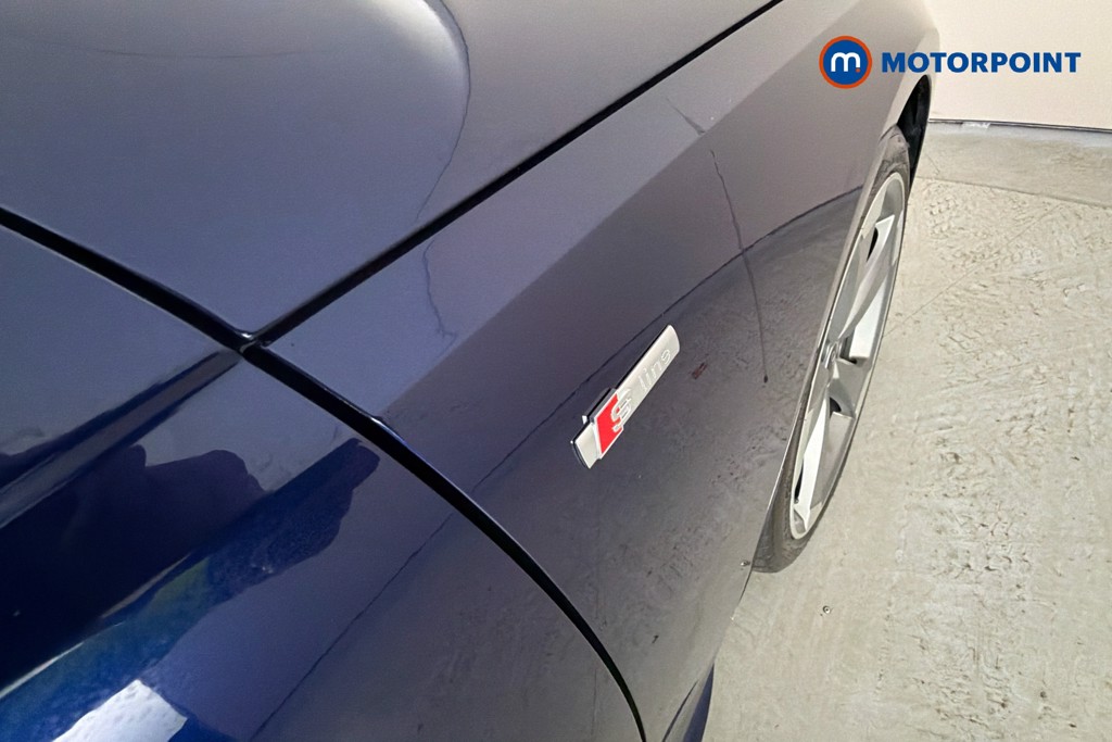 Audi A4 Black Edition Manual Petrol Estate - Stock Number (1644234) - 46th supplementary image