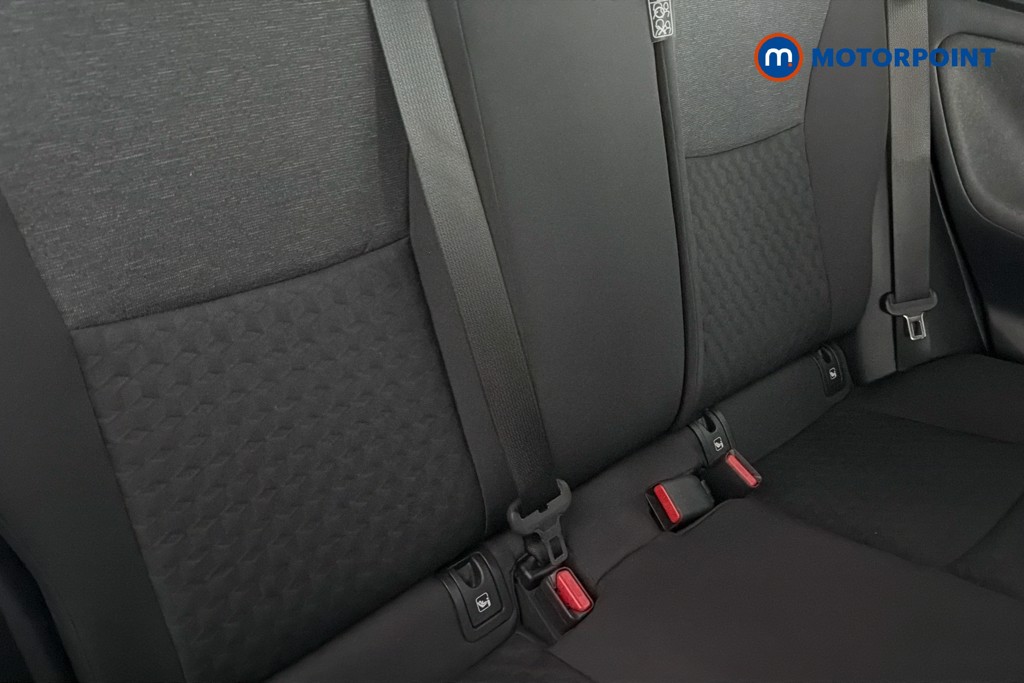 Toyota Yaris Design Automatic Petrol-Electric Hybrid Hatchback - Stock Number (1644272) - 28th supplementary image