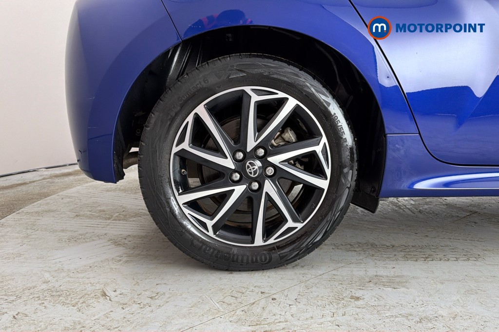 Toyota Yaris Design Automatic Petrol-Electric Hybrid Hatchback - Stock Number (1644272) - 49th supplementary image