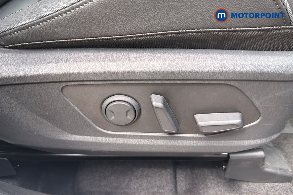 Hyundai Tucson Ultimate Automatic Petrol SUV - Stock Number (1644306) - 23rd supplementary image
