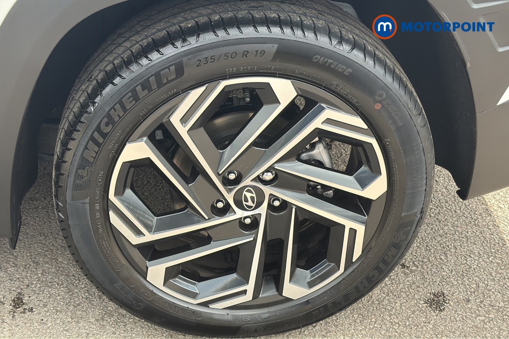 Hyundai Tucson Ultimate Automatic Petrol SUV - Stock Number (1644306) - 45th supplementary image