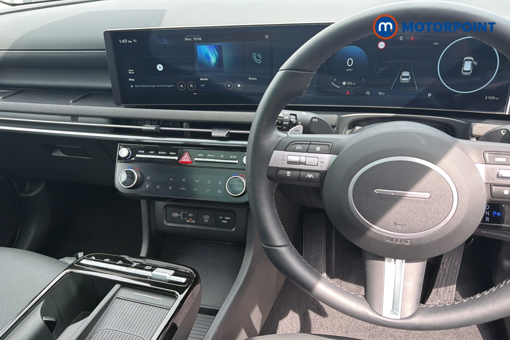 Hyundai Tucson Ultimate Automatic Petrol SUV - Stock Number (1644306) - 1st supplementary image