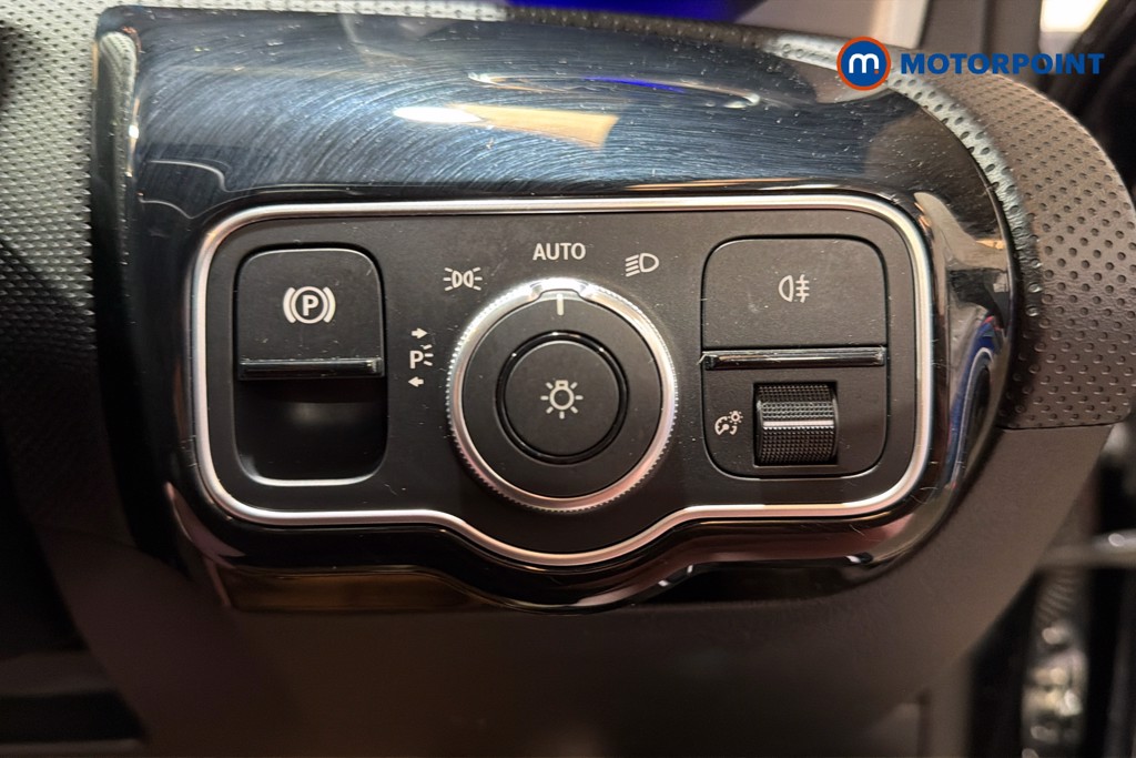 Mercedes-Benz CLA Amg Line Automatic Petrol Coupe - Stock Number (1644348) - 18th supplementary image