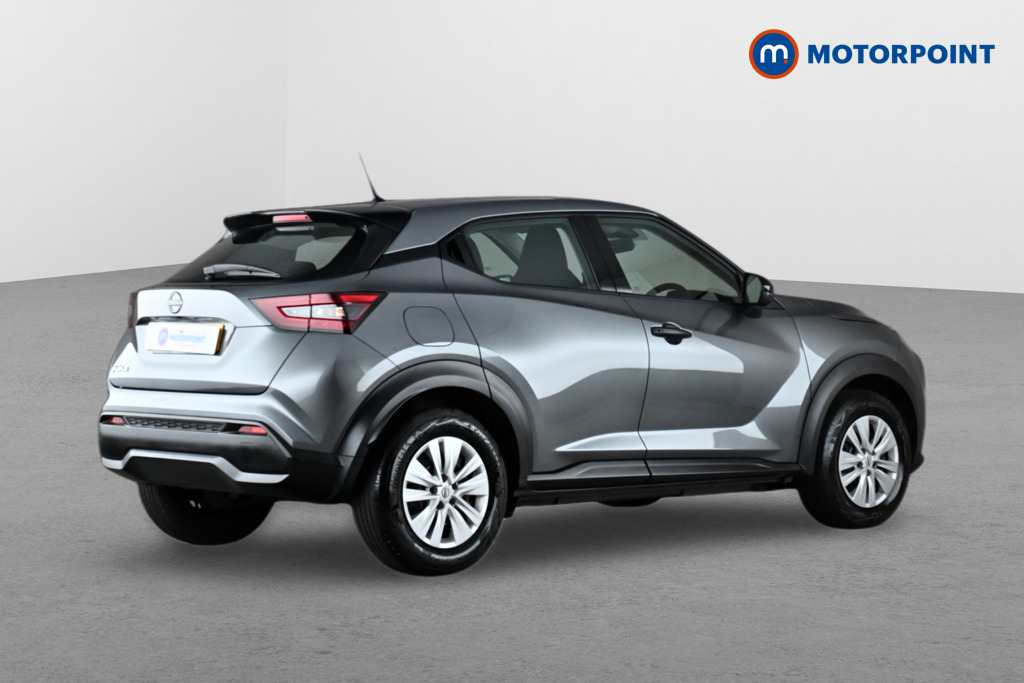 Nissan Juke Visia Manual Petrol SUV - Stock Number (1644591) - Drivers side rear corner