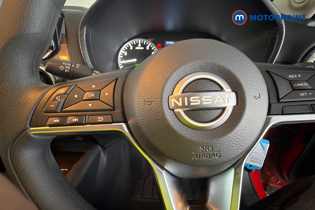 Nissan Juke Acenta Manual Petrol SUV - Stock Number (1644599) - 5th supplementary image