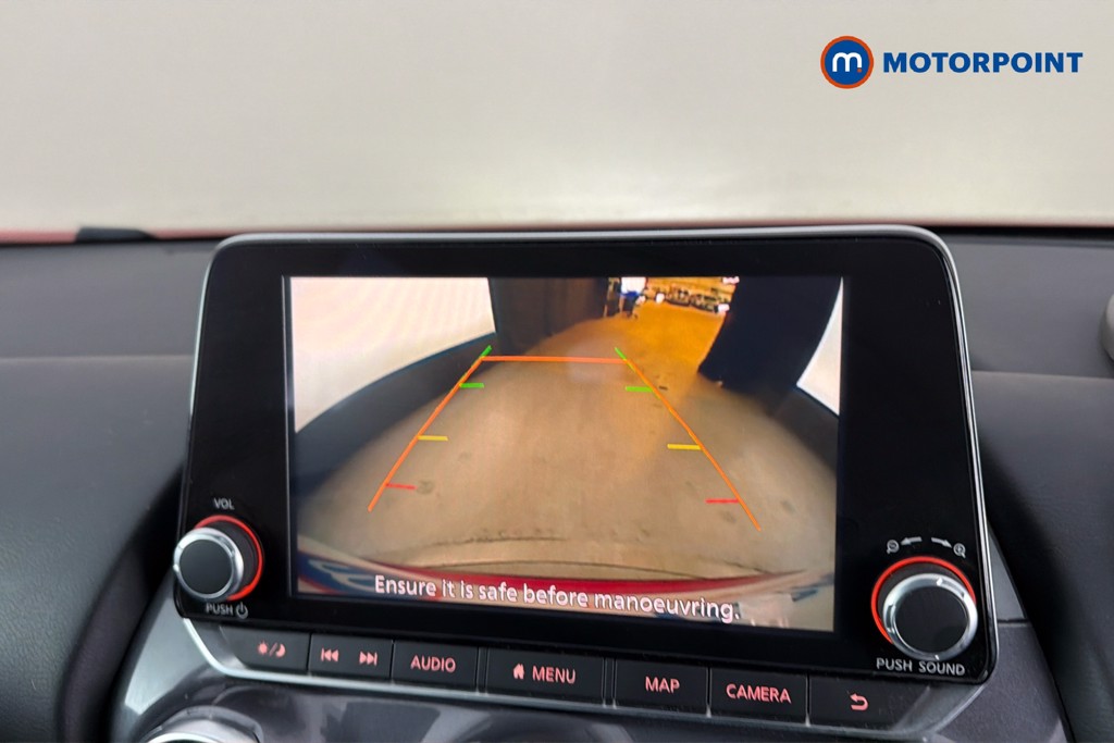 Nissan Juke N-Connecta Manual Petrol SUV - Stock Number (1644611) - 13th supplementary image