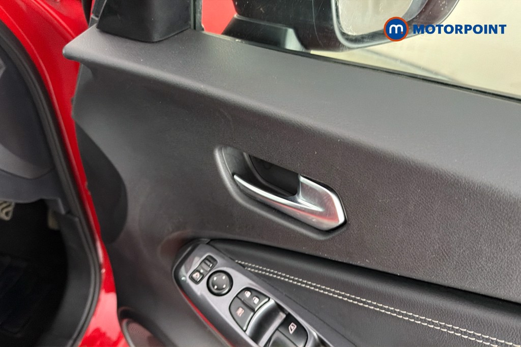 Nissan Juke N-Connecta Manual Petrol SUV - Stock Number (1644611) - 42nd supplementary image