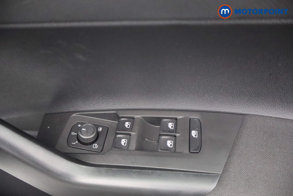 Volkswagen Polo Match Manual Petrol Hatchback - Stock Number (1644885) - 9th supplementary image