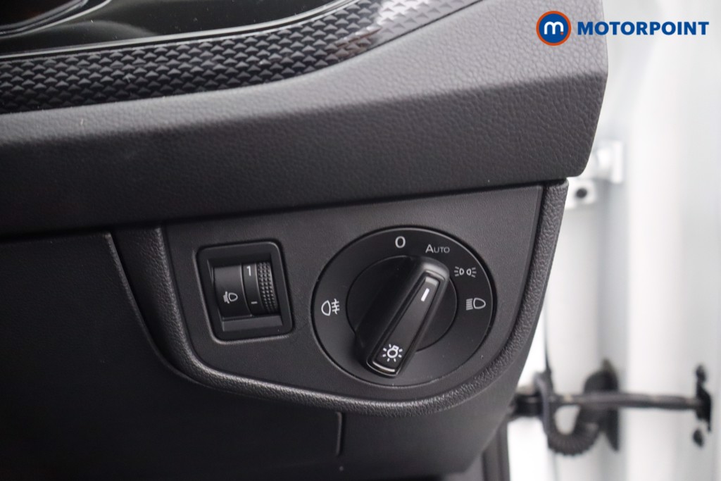 Volkswagen Polo Match Manual Petrol Hatchback - Stock Number (1644885) - 12th supplementary image