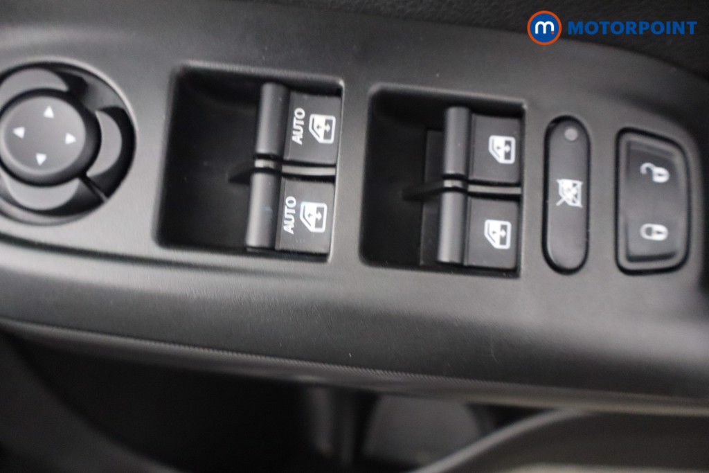 Fiat 500X City Cross Manual Petrol SUV - Stock Number (1646340) - 9th supplementary image