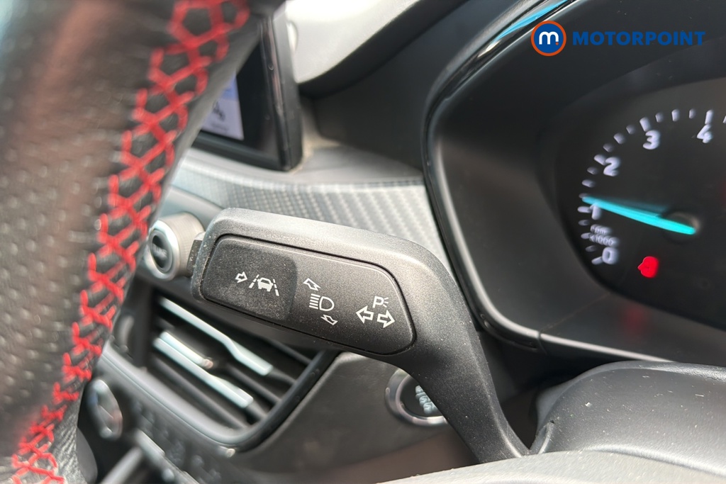 Ford Focus St-Line X Manual Petrol Hatchback - Stock Number (1646516) - 5th supplementary image