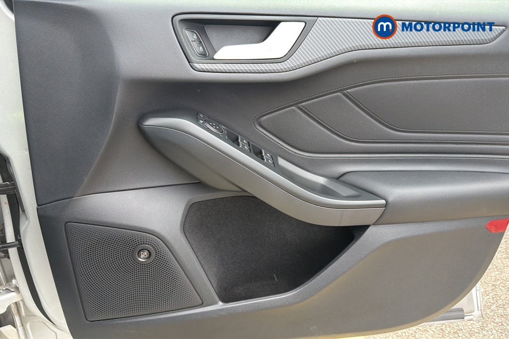 Ford Focus St-Line X Manual Petrol Hatchback - Stock Number (1646516) - 18th supplementary image