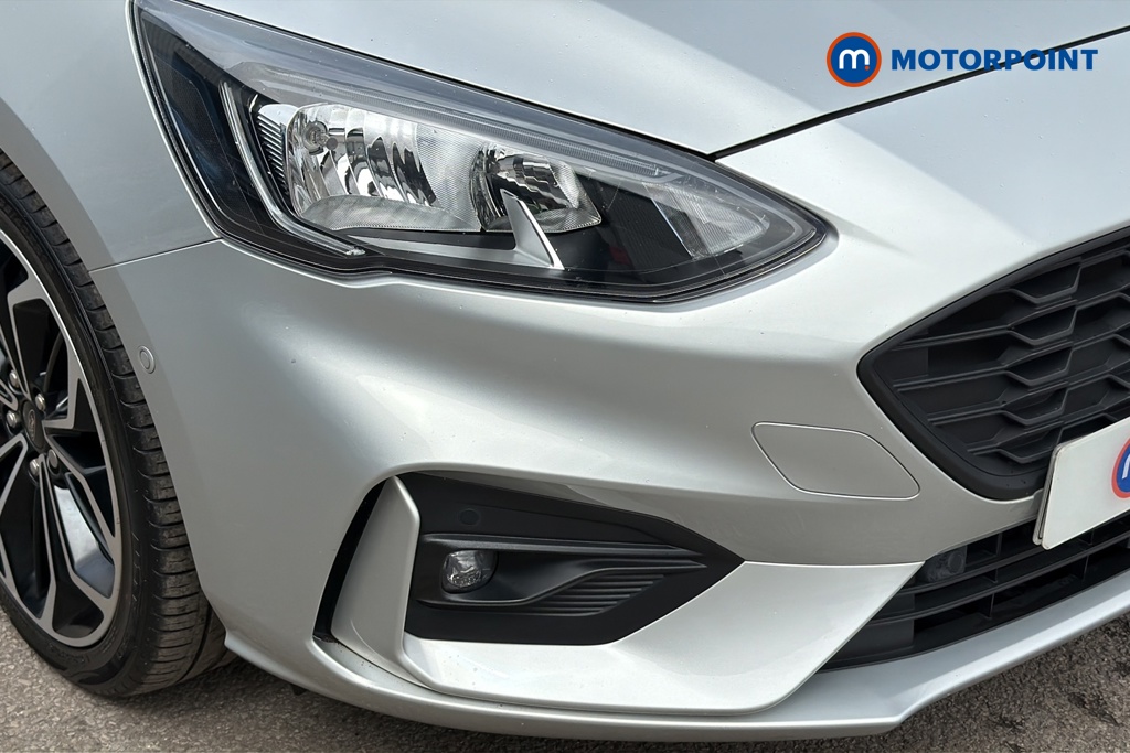 Ford Focus St-Line X Manual Petrol Hatchback - Stock Number (1646516) - 38th supplementary image