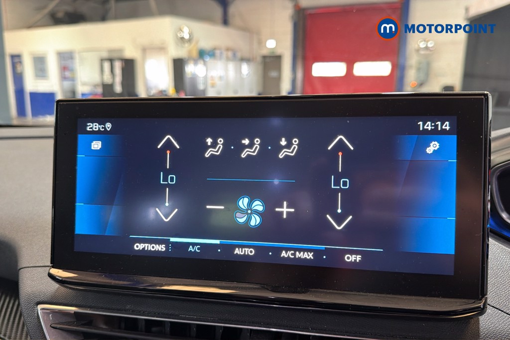 Peugeot 5008 Allure Manual Petrol SUV - Stock Number (1646545) - 12th supplementary image