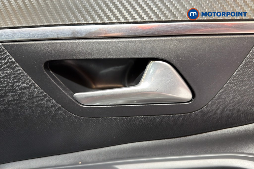 Peugeot 5008 Allure Manual Petrol SUV - Stock Number (1646545) - 42nd supplementary image