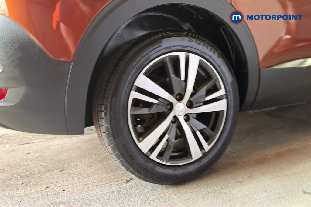 Peugeot 5008 Allure Manual Petrol SUV - Stock Number (1646545) - 49th supplementary image