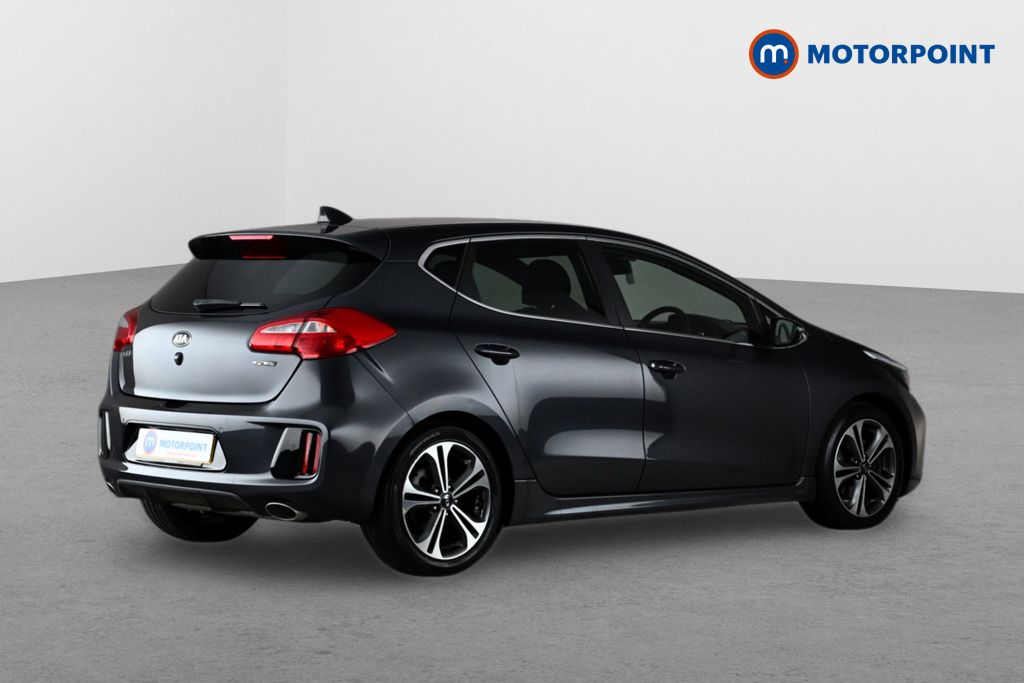 KIA Ceed Gt-Line Manual Diesel Hatchback - Stock Number (1646590) - Drivers side rear corner