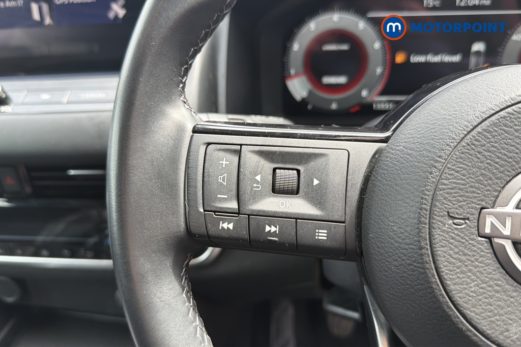 Nissan Qashqai N-Connecta Manual Petrol SUV - Stock Number (1646615) - 4th supplementary image