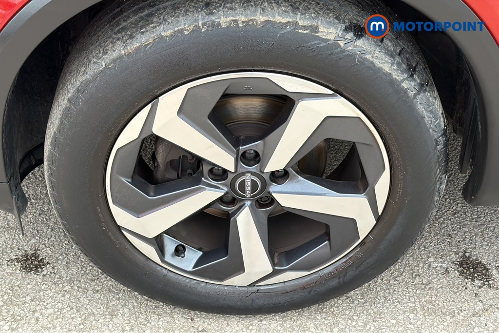 Nissan Qashqai N-Connecta Manual Petrol SUV - Stock Number (1646615) - 44th supplementary image