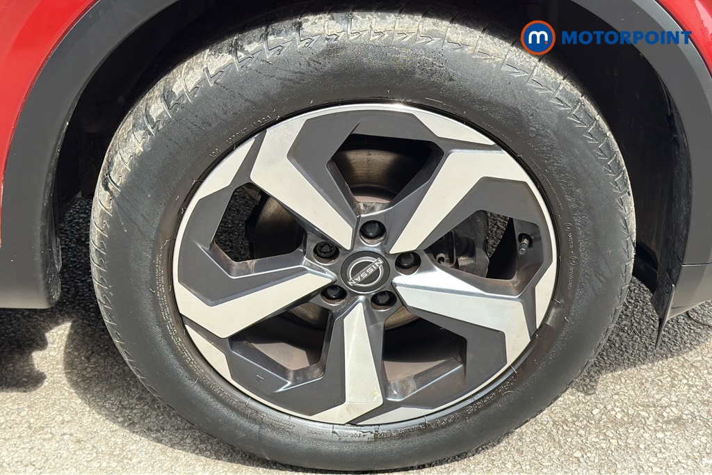 Nissan Qashqai N-Connecta Manual Petrol SUV - Stock Number (1646615) - 47th supplementary image