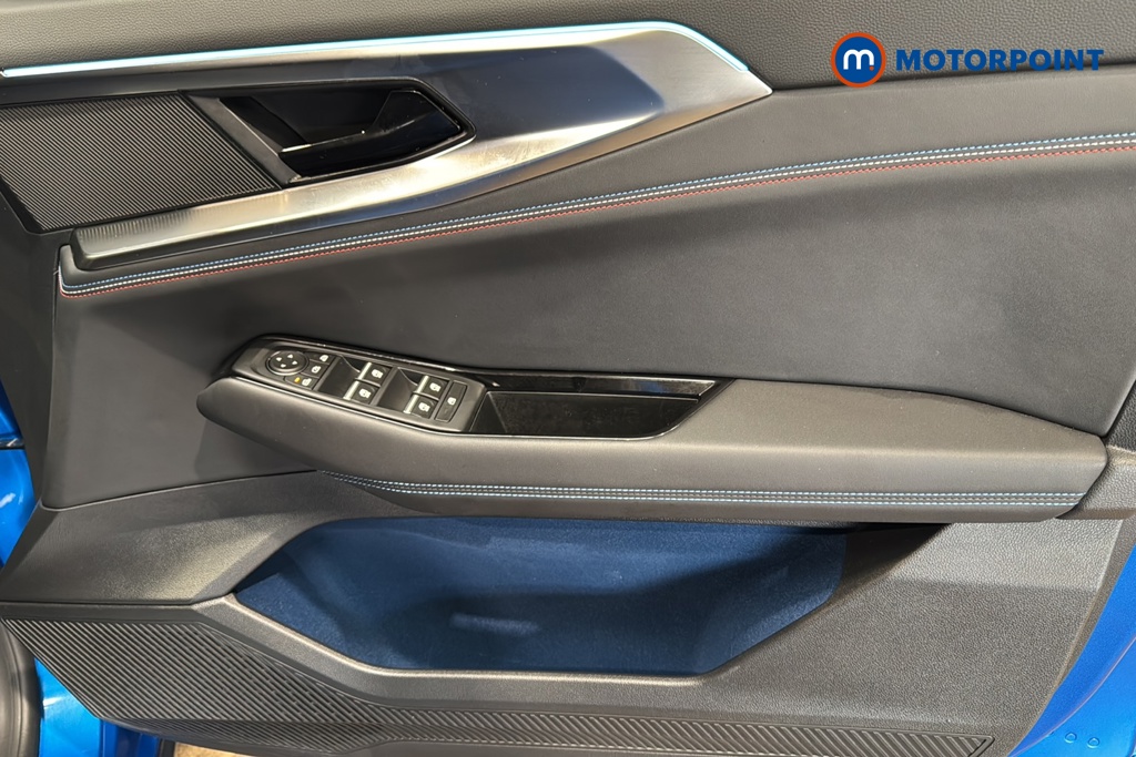 Renault Rafale Techno Esprit Alpine Automatic Petrol-Electric Hybrid SUV - Stock Number (1646931) - 18th supplementary image
