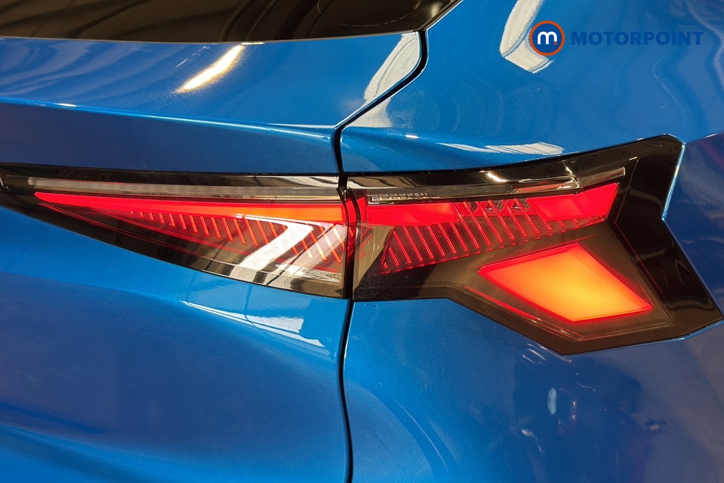 Renault Rafale Techno Esprit Alpine Automatic Petrol-Electric Hybrid SUV - Stock Number (1646931) - 36th supplementary image