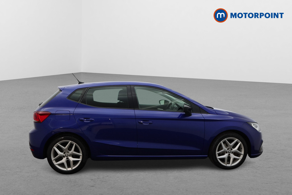 Seat Ibiza FR Manual Petrol Hatchback - Stock Number (1646988) - Drivers side front corner