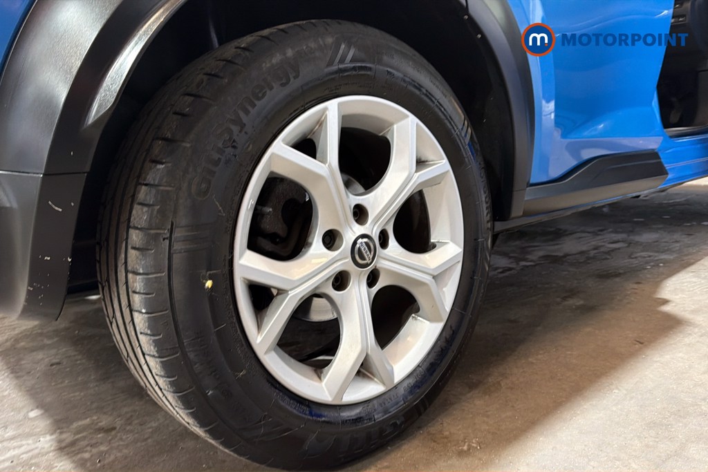 Nissan Juke N-Connecta Automatic Petrol SUV - Stock Number (1647052) - 49th supplementary image