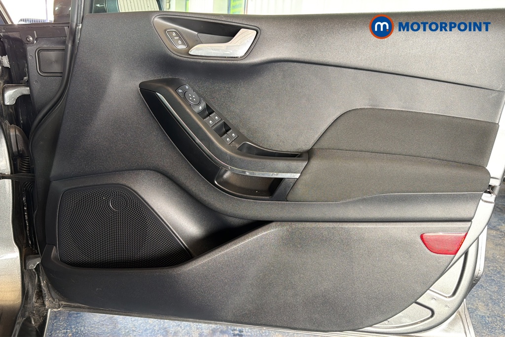 Ford Fiesta Titanium Automatic Petrol Hatchback - Stock Number (1647125) - 18th supplementary image