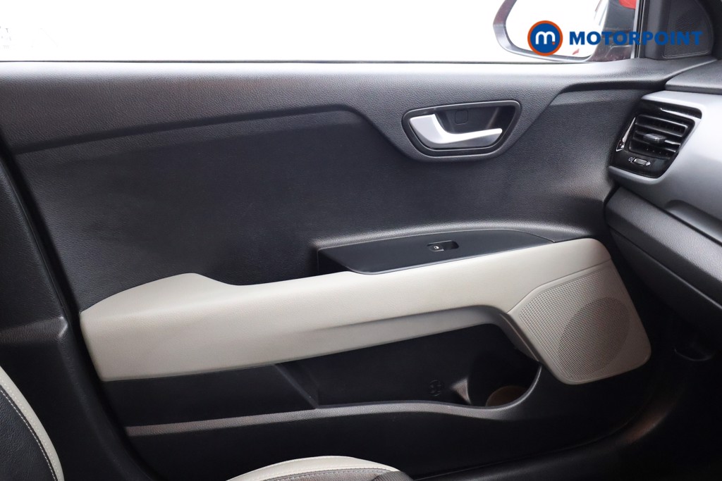 KIA Stonic 3 Manual Petrol SUV - Stock Number (1647477) - 11th supplementary image