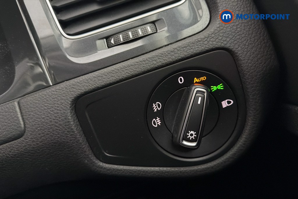 Volkswagen Golf Match Edition Manual Petrol Hatchback - Stock Number (1647605) - 18th supplementary image