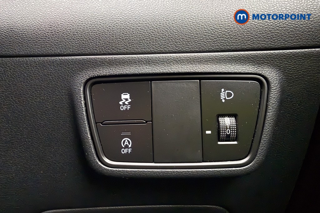 Hyundai Tucson Se Connect Manual Petrol SUV - Stock Number (1648756) - 17th supplementary image